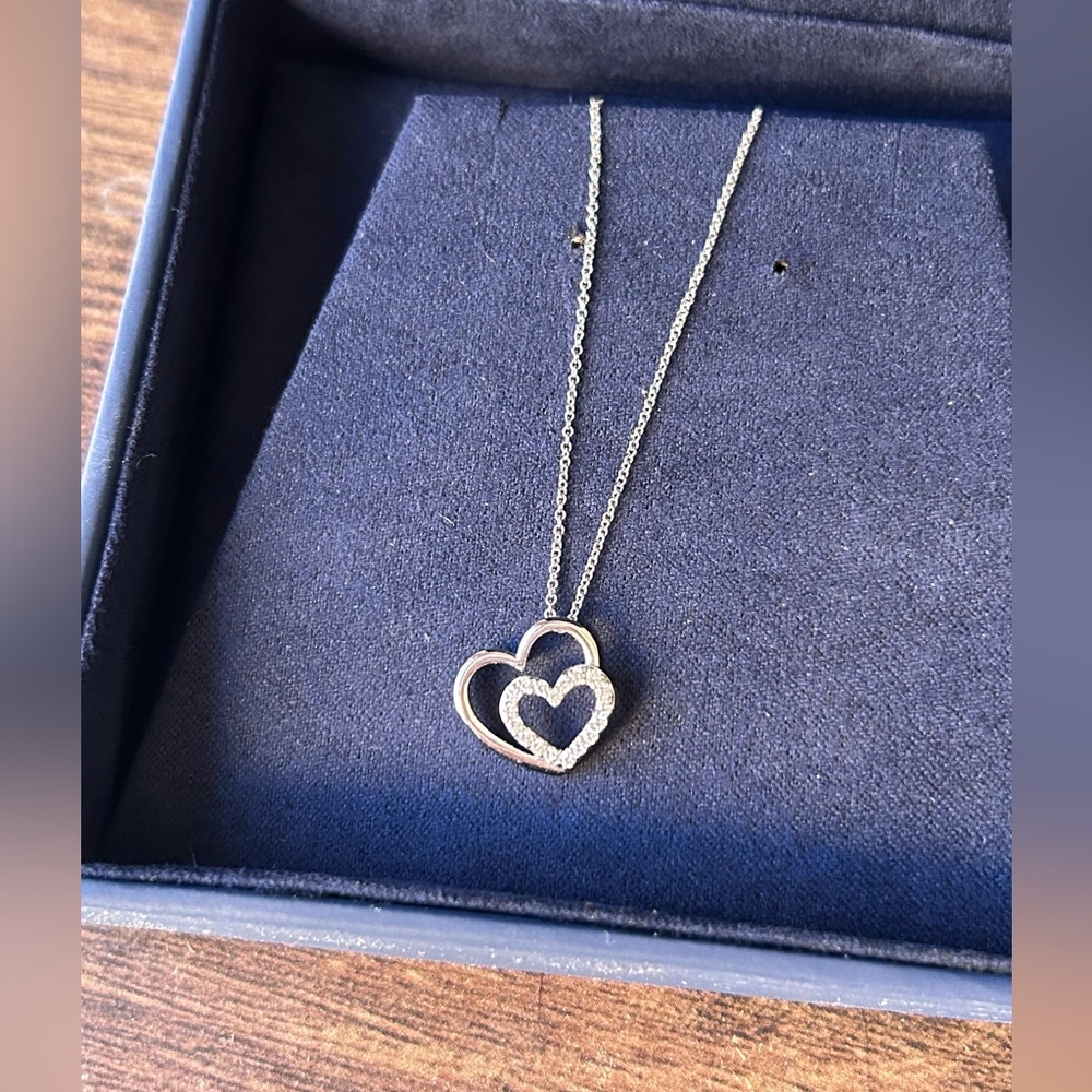 14K White Gold and Diamond Heart Pendant Necklace